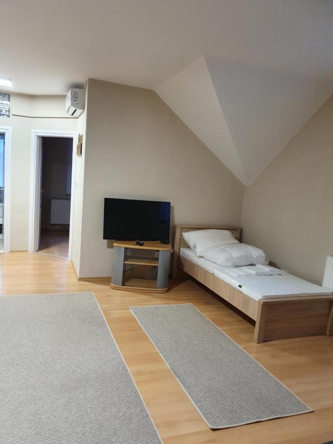 Bella Apartman Σέγκεντ Εξωτερικό φωτογραφία